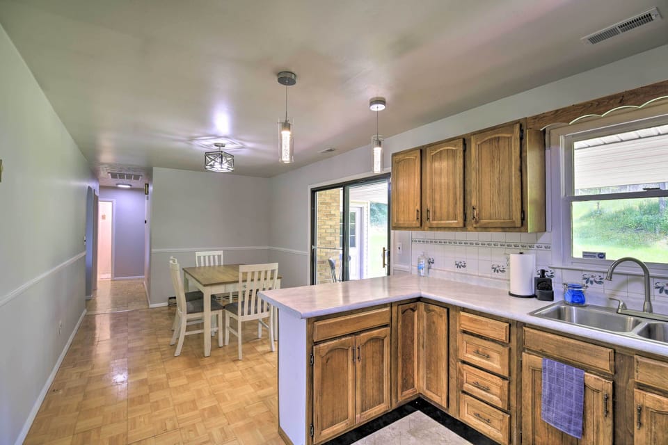 Kitchen | Drip Coffee Maker