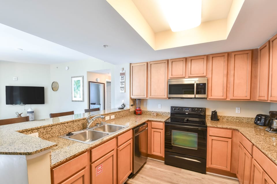 The Palms of Destin 1401 - Kitchen