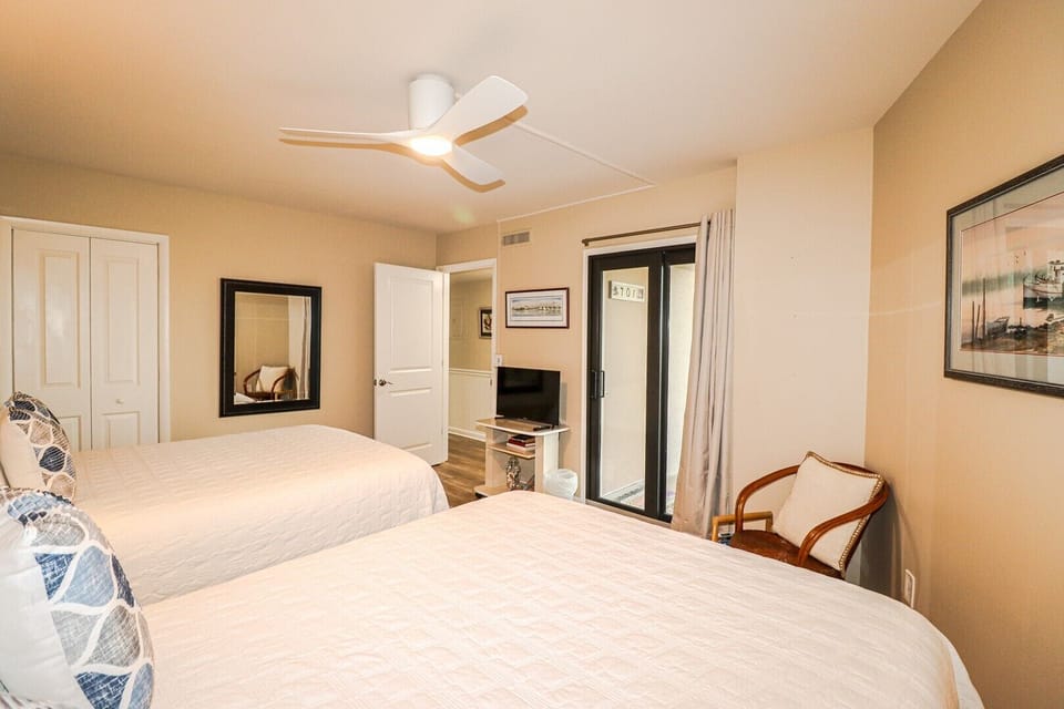 St. Augustine Beach Rentals Guest Bedroom