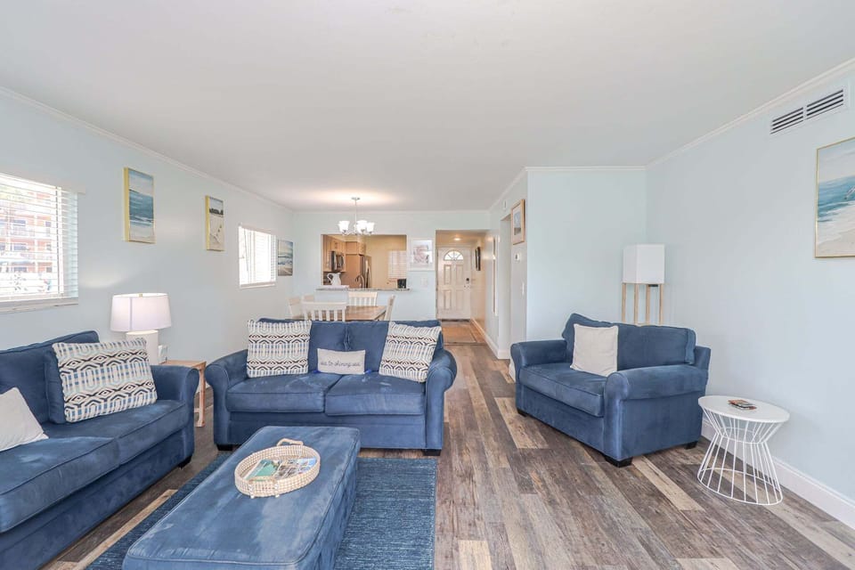 St. Augustine Beach Rentals Living Room