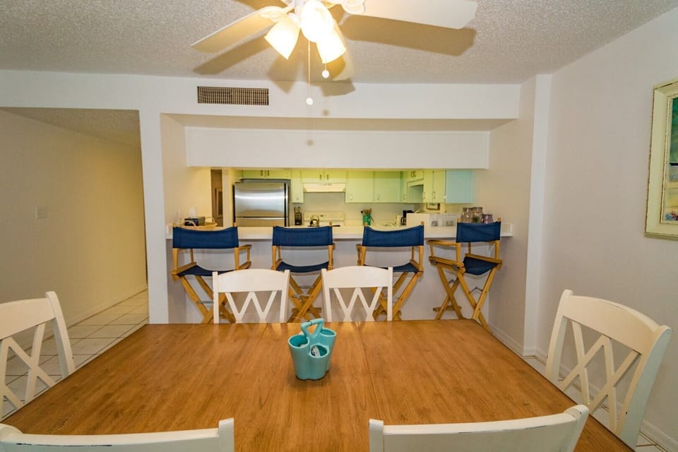 St. Augustine OceanFront Dining-Kitchen