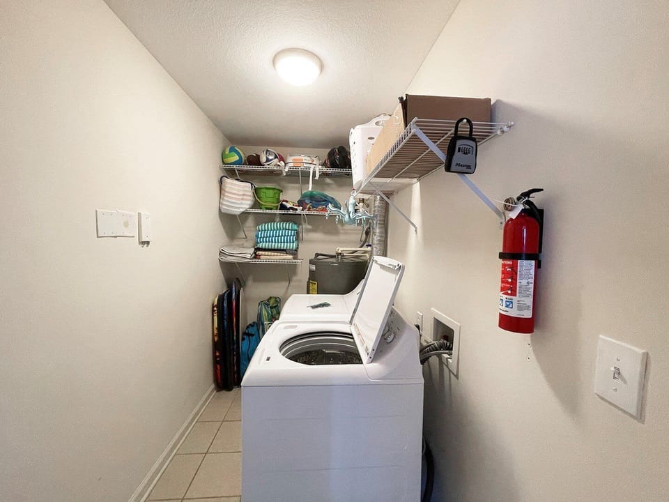 St. Augustine Beach Rentals Laundry Room
