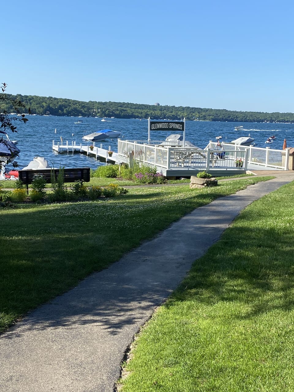 Short walk to shore path and private swimming pier, picnic area.
