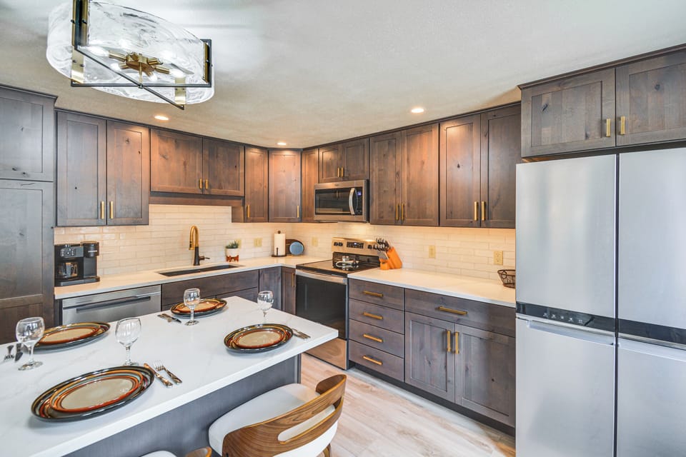Kitchen | Dining Area | Cooking Basics