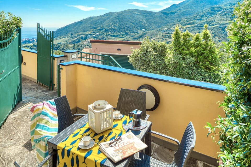 Balcony / Terrace / Patio, Outdoor