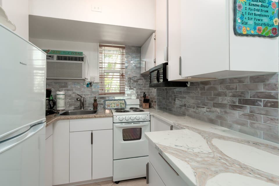 Fully equipped kitchen