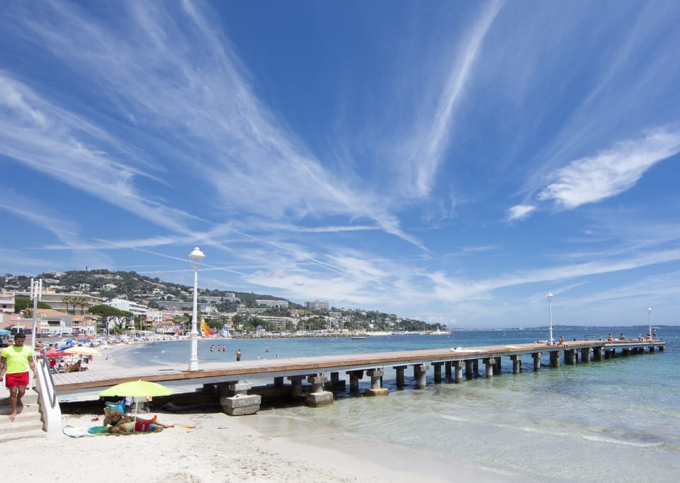 beaches only 30 meters from the apartment