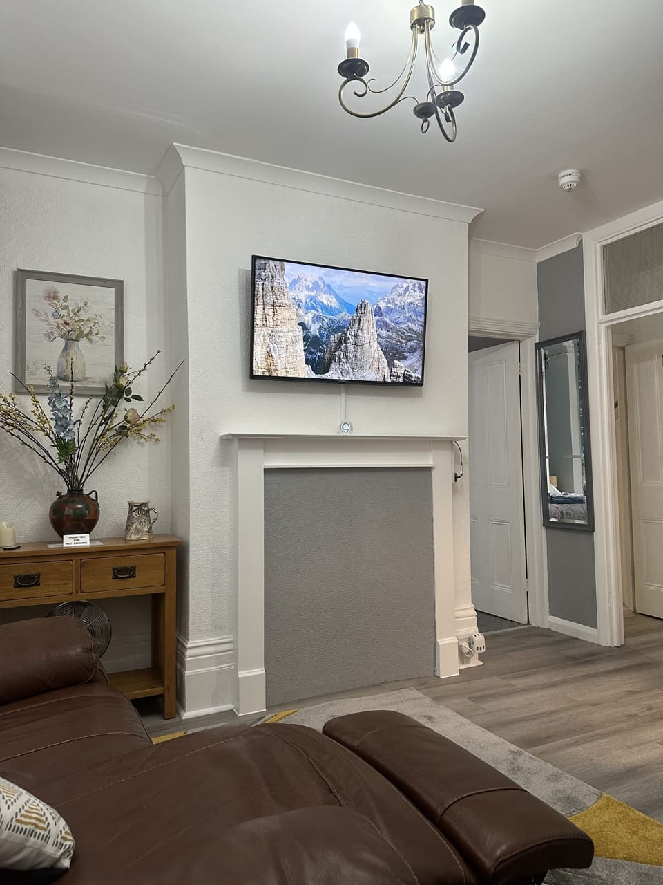 Living Room / Lounge