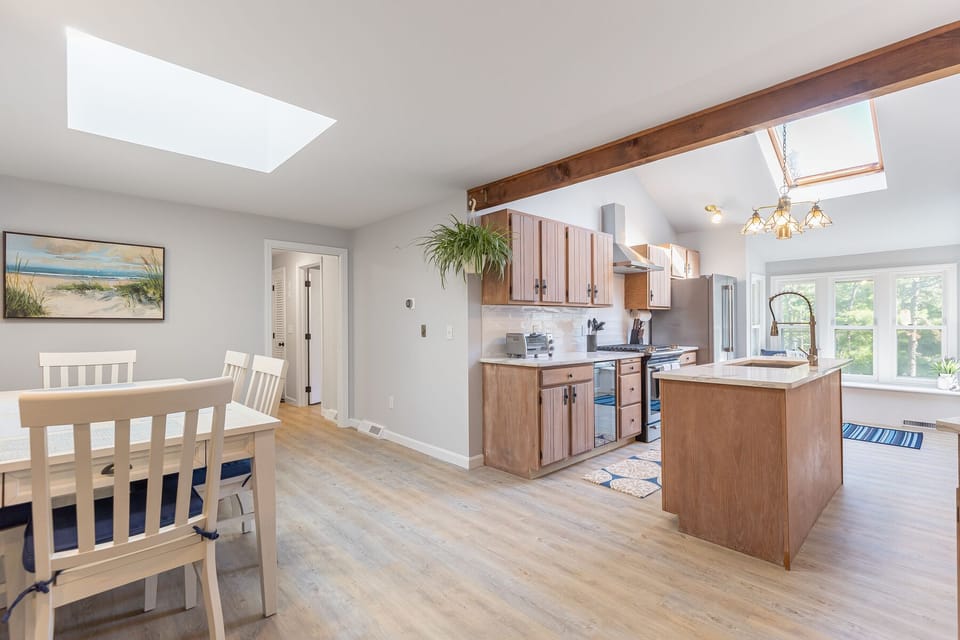 Kitchen / Dining combo.