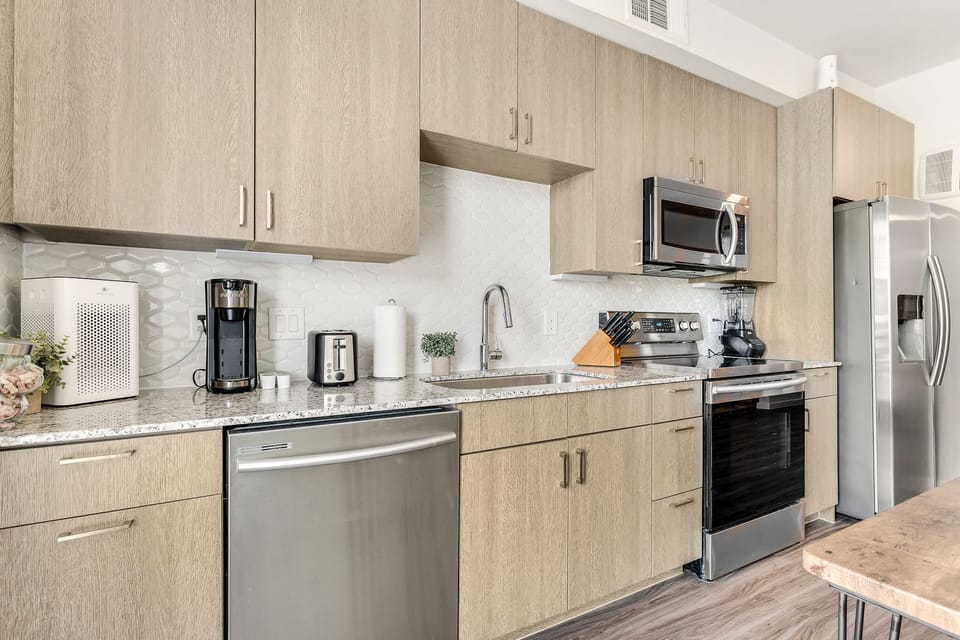 Fully stocked kitchen, perfect for long term stays