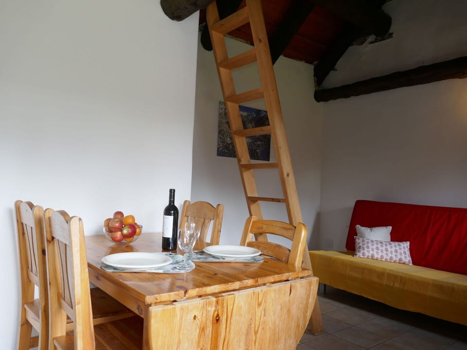 Furniture, Property, Tableware, Table, Wood, Comfort, Interior Design, Wood Stain, Floor, Bottle