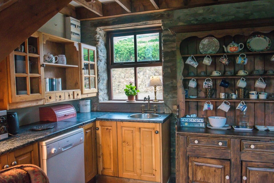 Hillside Holiday Home, Farranfore, Killarney, County Kerry