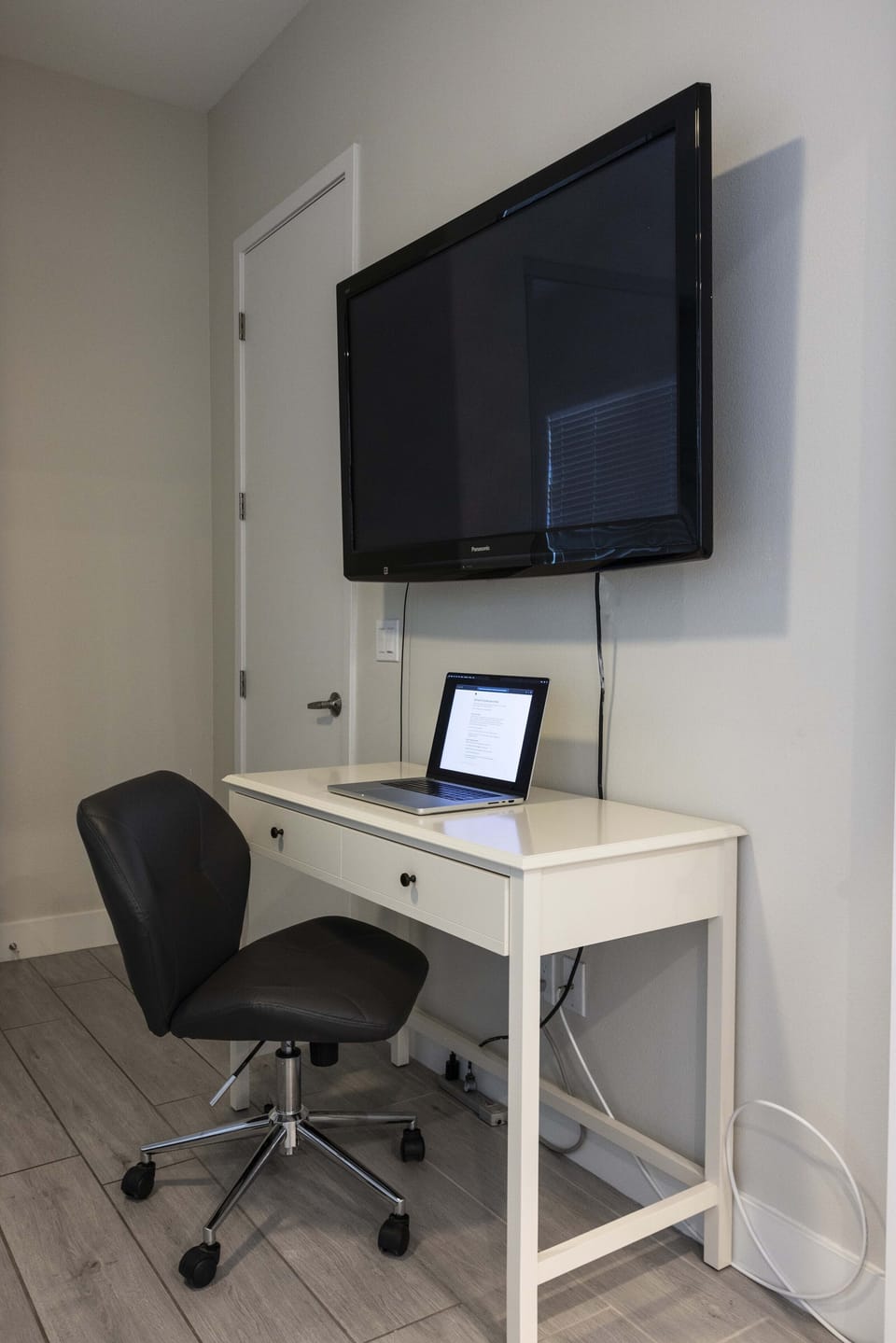 Work Space With Queen