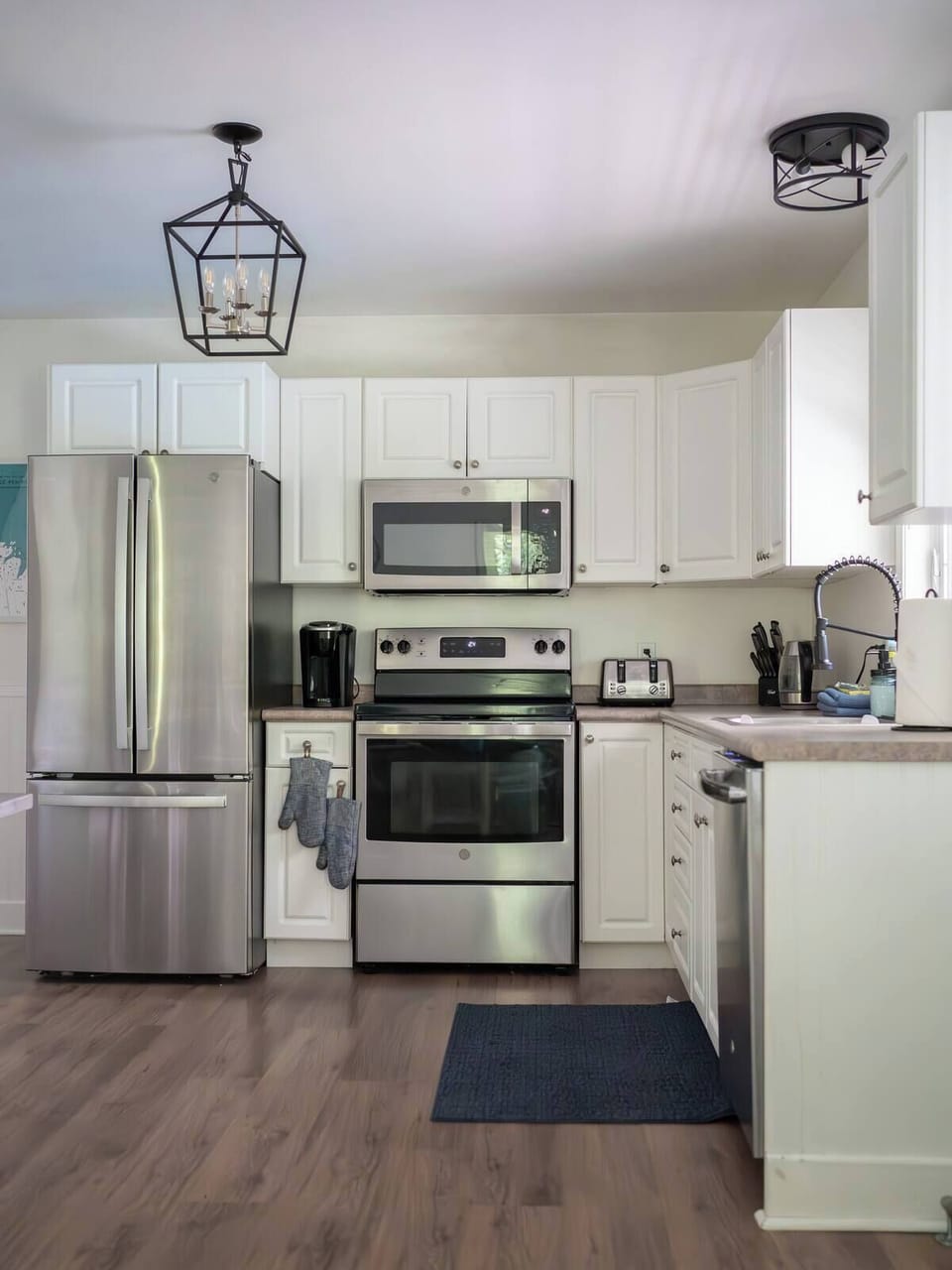 Fully stocked kitchen.