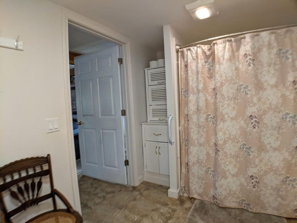 bathroom on main floor is a 3/4 bath