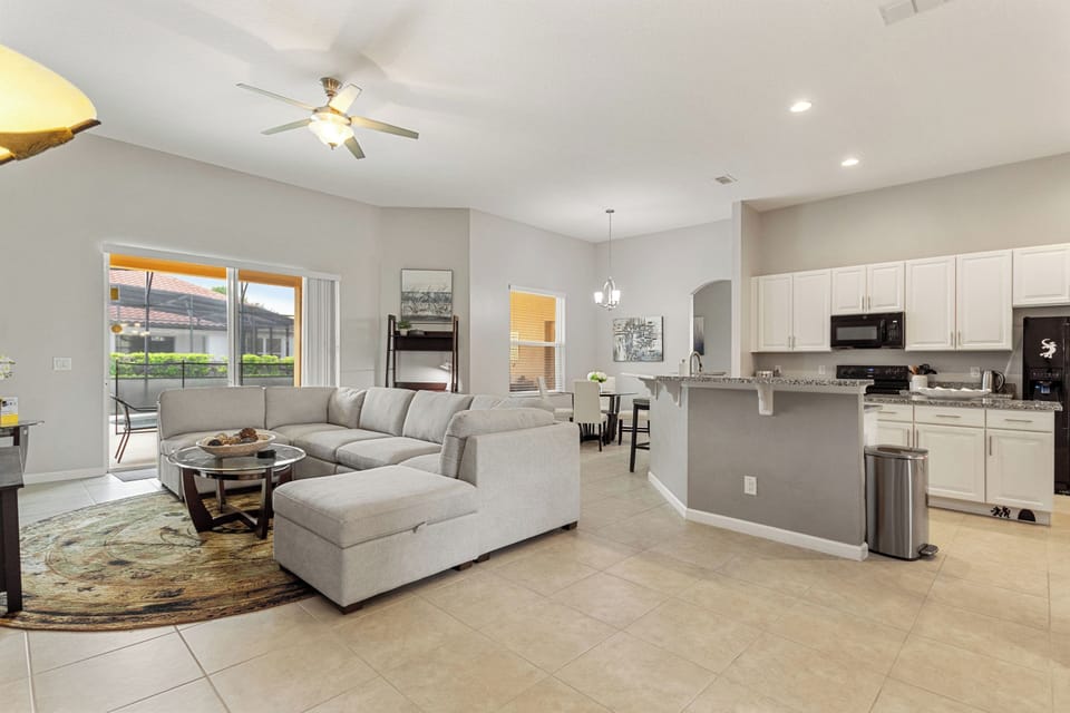 Open floor living area and kitchen