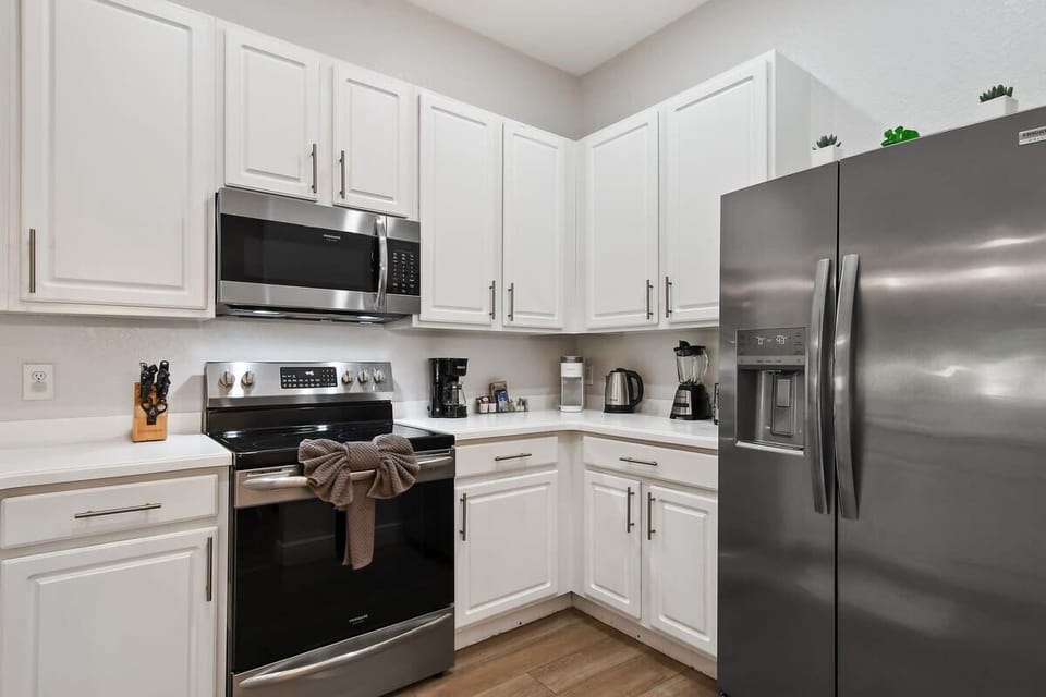 302NewProvidencePromenade-14