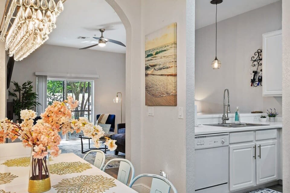 302NewProvidencePromenade-12
