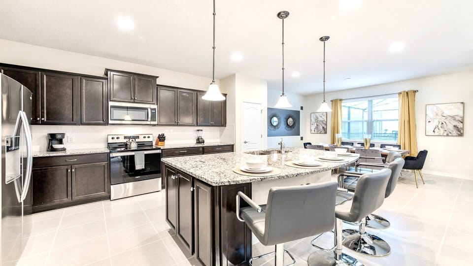 Kitchen: Fully equipped culinary space, ready for any cooking endeavor.