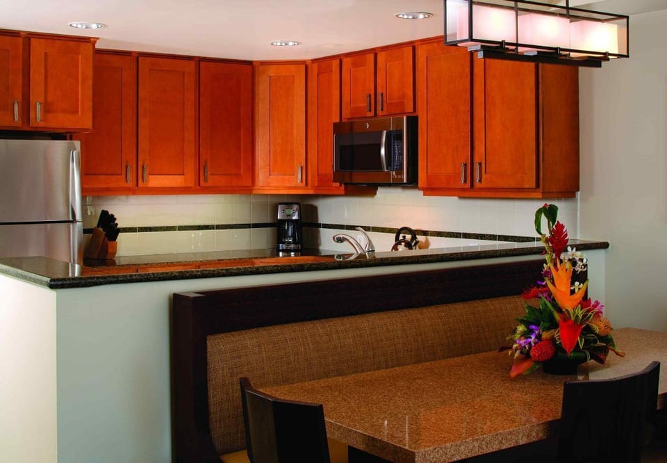 Fully equipped kitchen