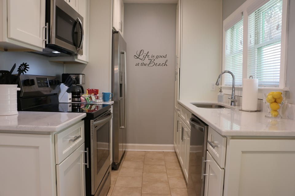 Fully equipped kitchen 