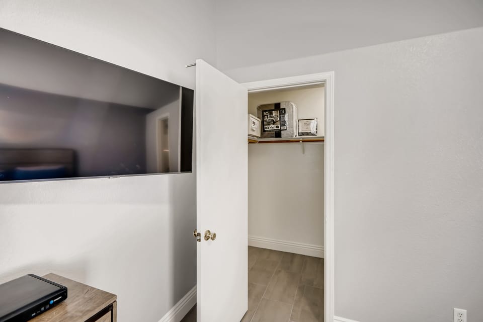 Safe in the closet to store your valuables.
