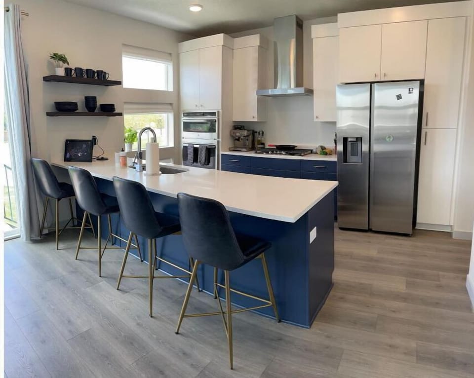 Main level kitchen/dining 