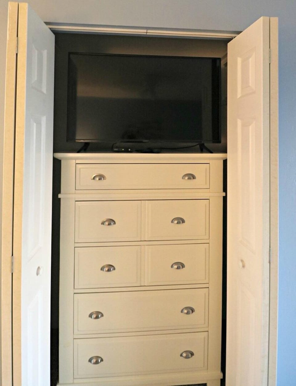 St. Augustine Beach Vacation Rentals Master TV
