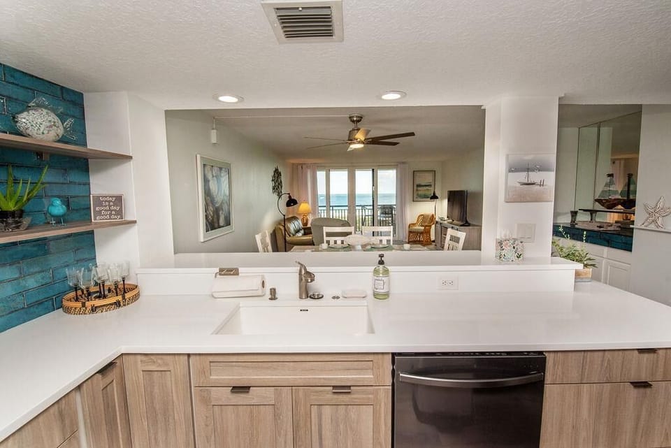 St. Augustine Ocean Front Rentals Kitchen