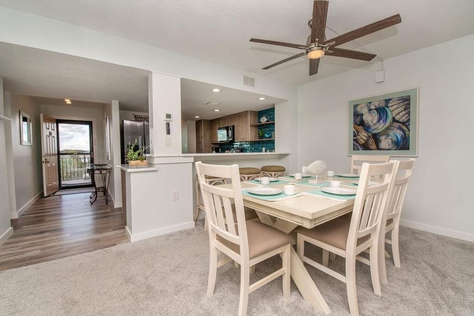 St. Augustine Ocean Front Rentals Dining