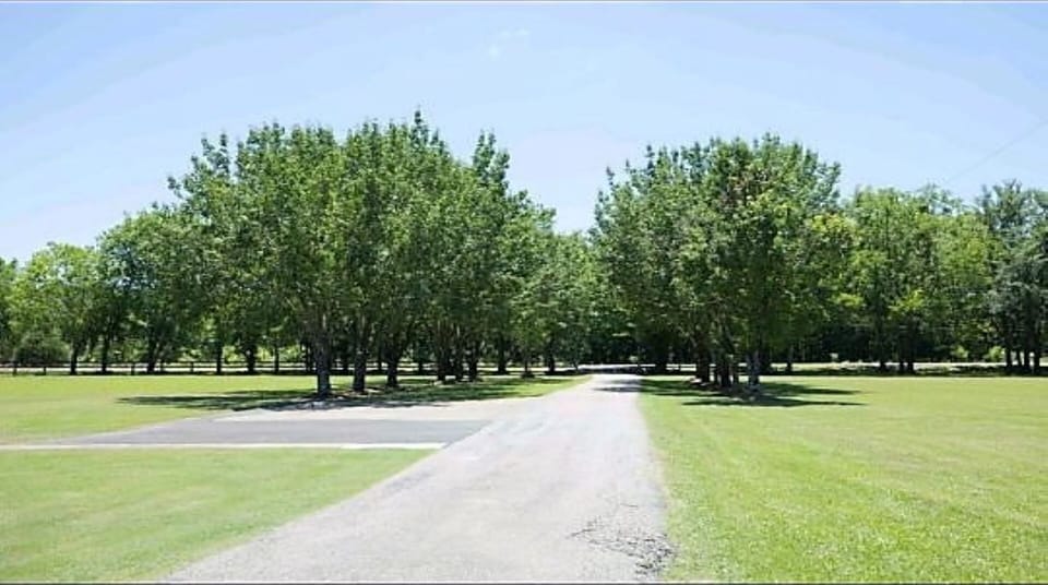 Parks to the left are for guests, the Richland Promise sign will be there also. 