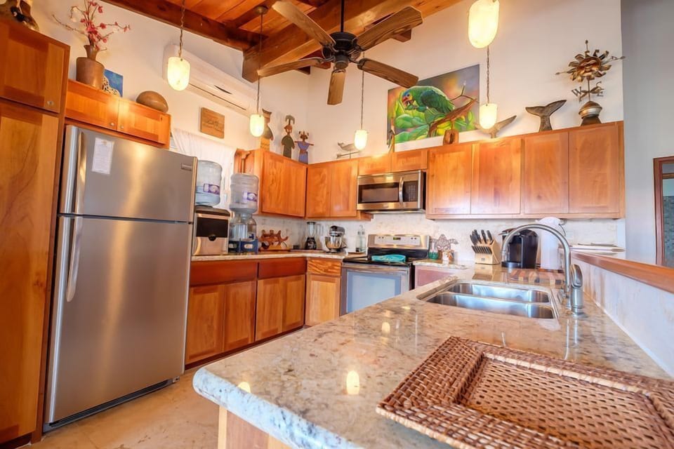 Fully equipped kitchen to make your own