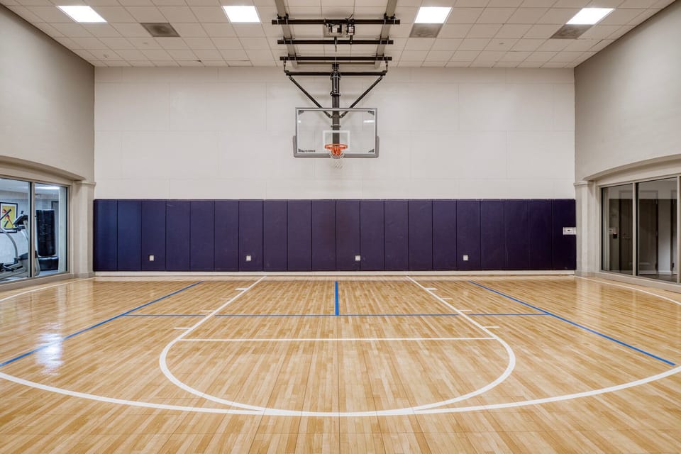 Sport court