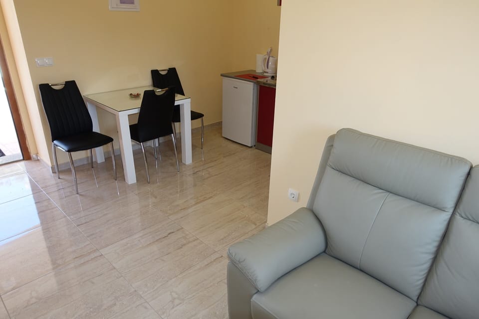 sitting area