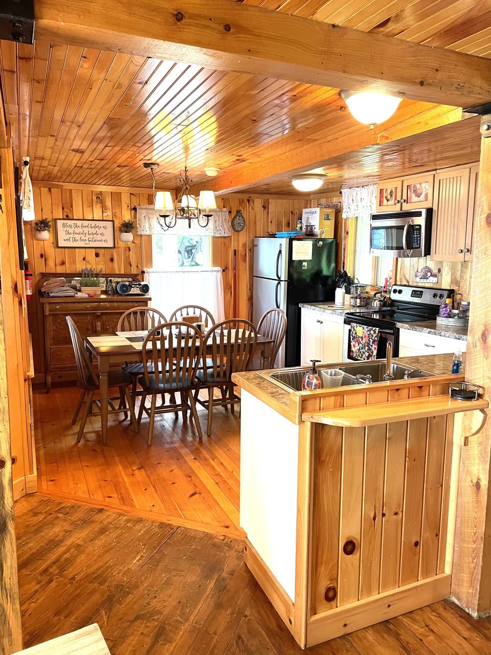 Updated Kitchen with Dishwasher