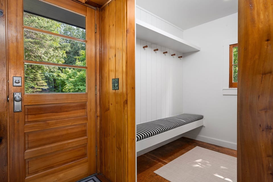 Entry and Mudroom