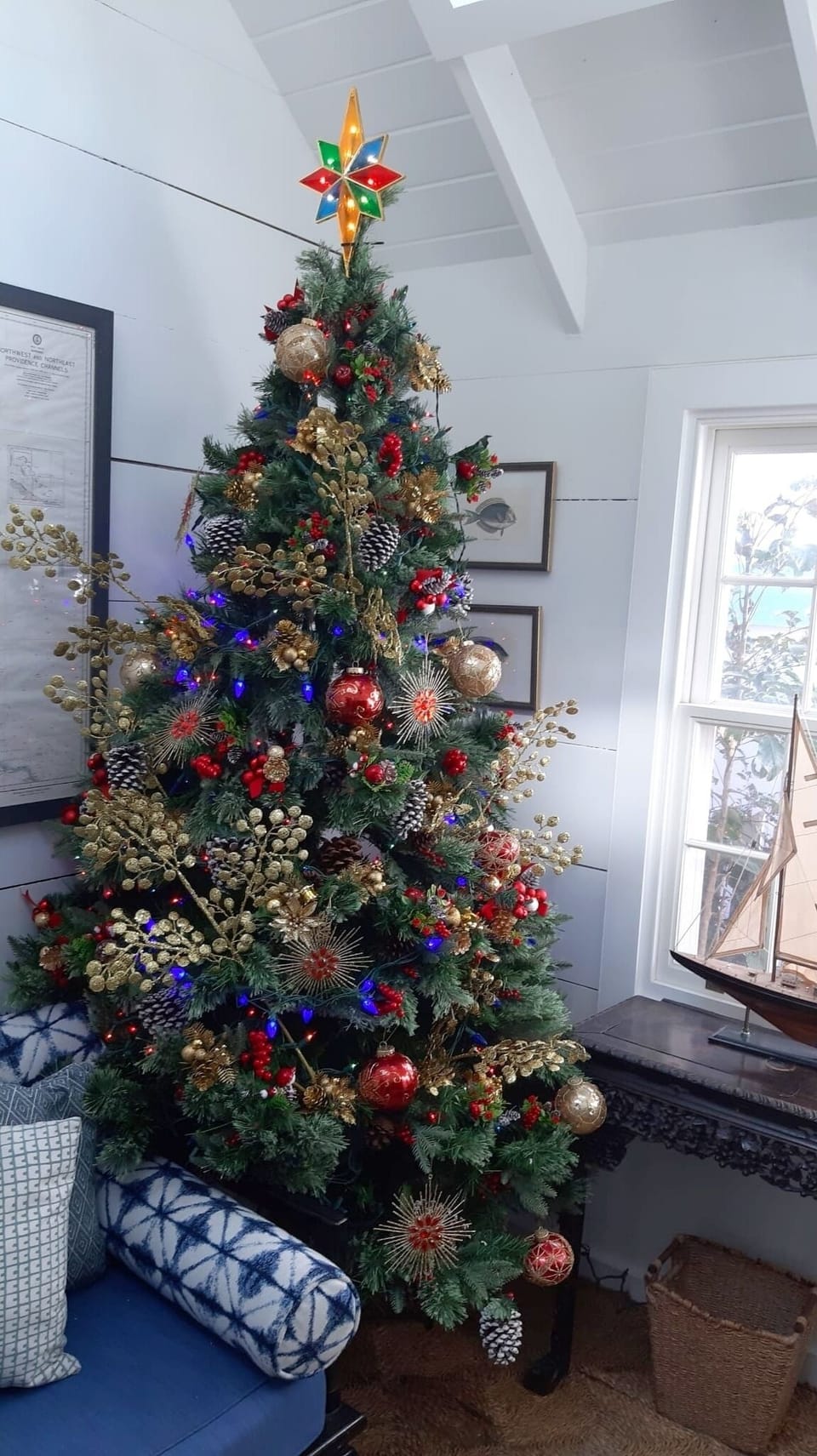 Christmas and New Year, 2021-2022