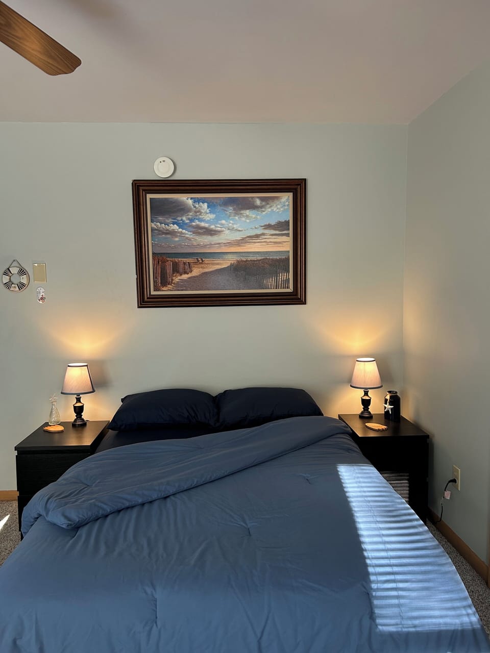 Full bed and twin/full bunkbed