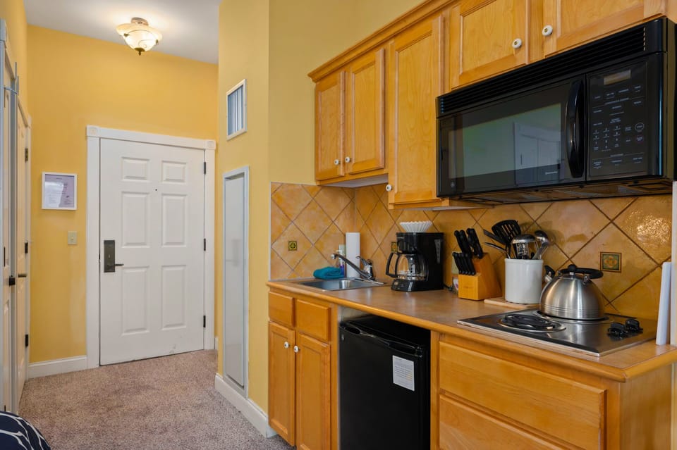 Kitchenette