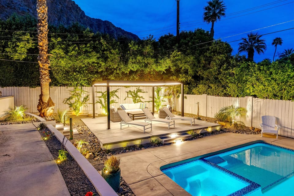Updated Modern Hotel Like Cabana