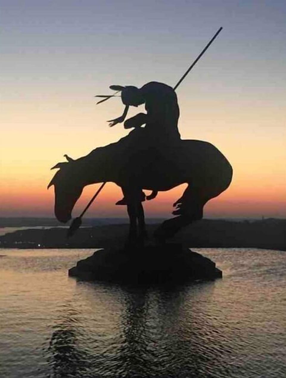 Top of the Rock statue 