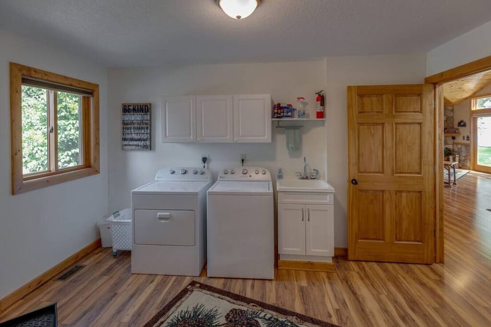 A fully equipped laundry room