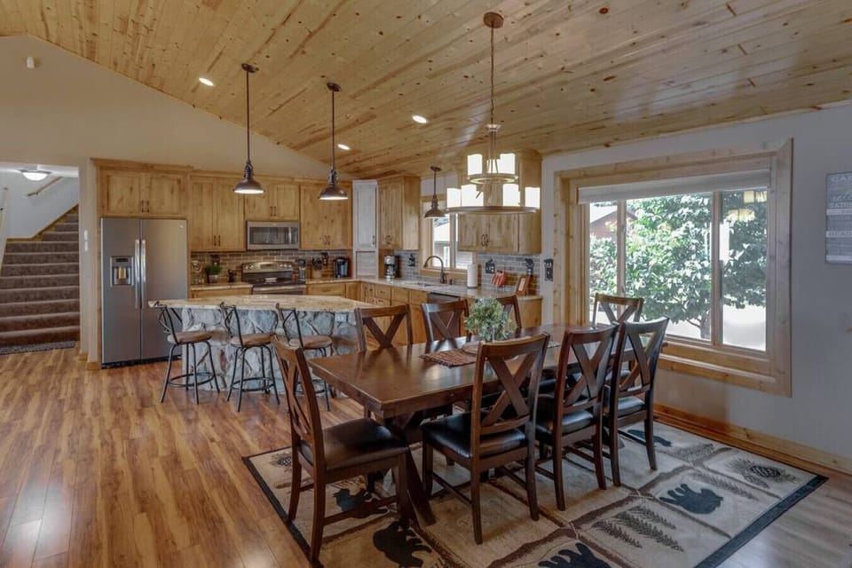 Spacious layout with dining area