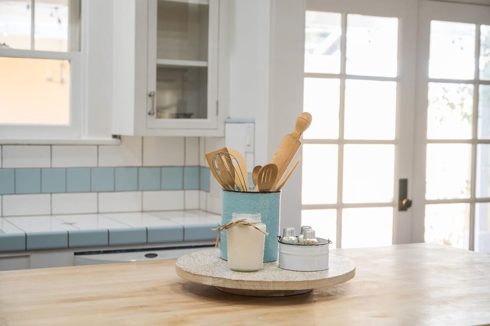 La Belle Vie on Vine (17)