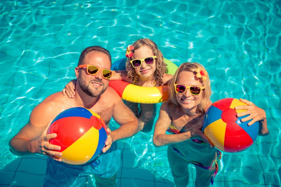 Make the most of your family holiday with onsite activities at Weeley Bridge, then venture out to explore the charm of Clacton on Sea and its surrounding attractions.