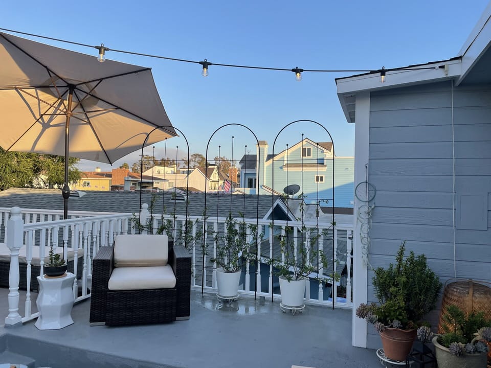 Rooftop deck