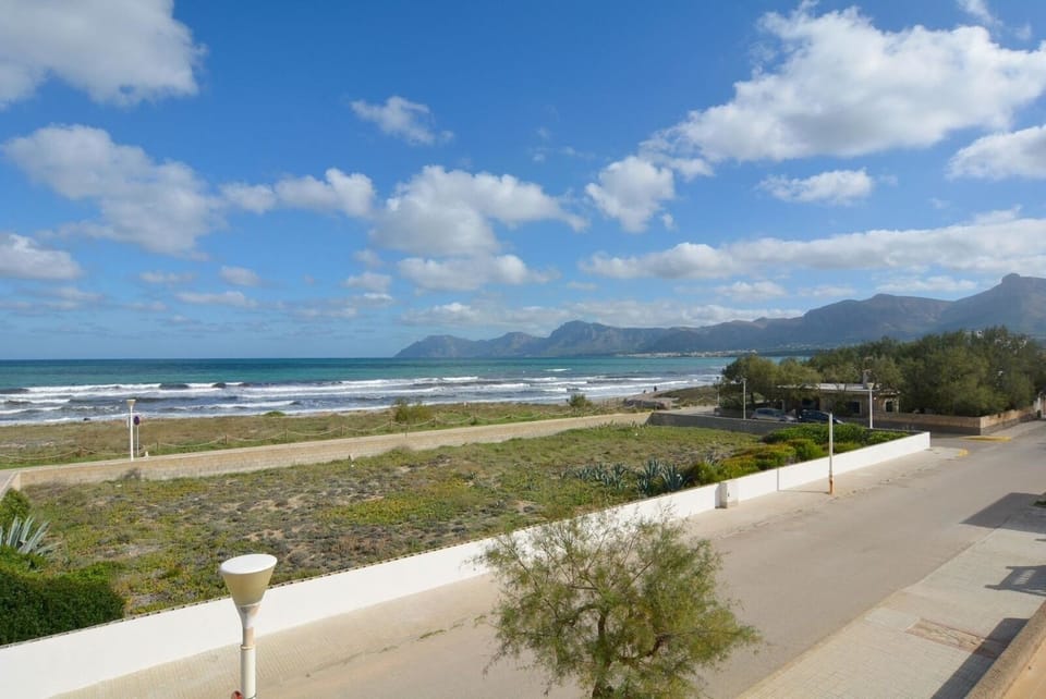 Beach/ocean view