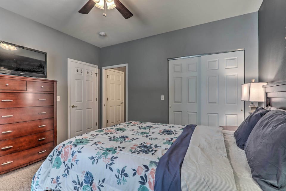 Bedroom 2 | Linens Provided
