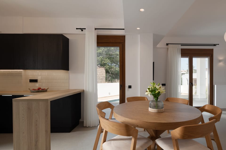 Take in the views whilst creating a catch of the day supper.
