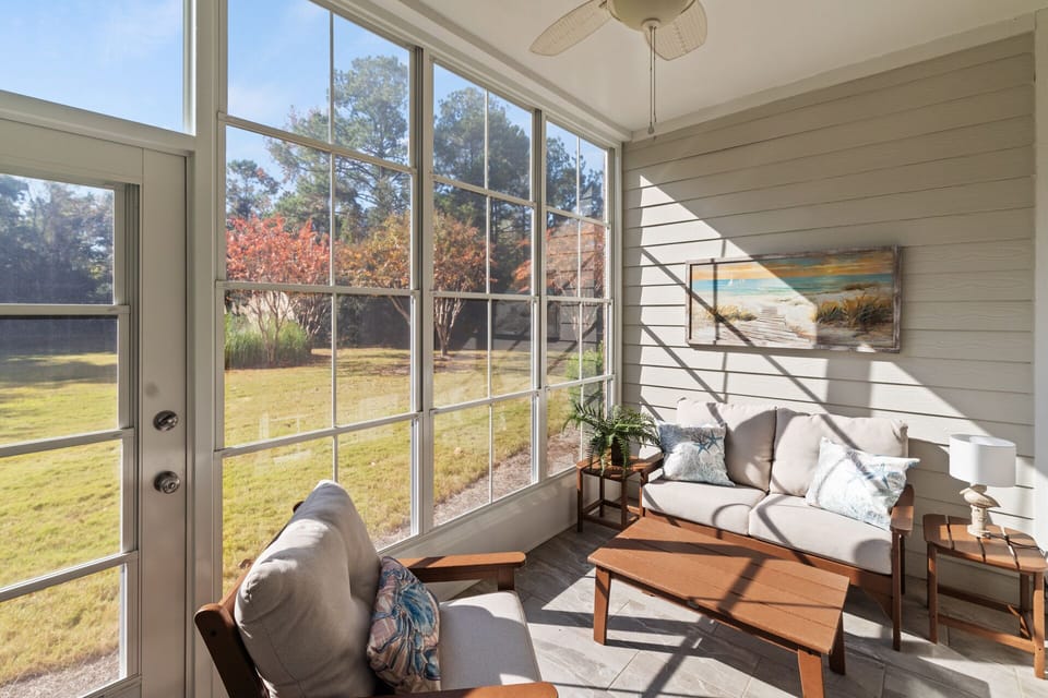 3 season room - all brand new furniture